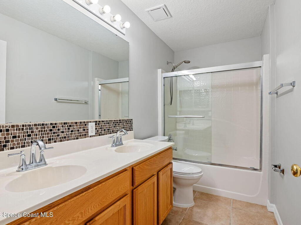 1955 Snapdragon Drive, Palm Bay, FL 32907