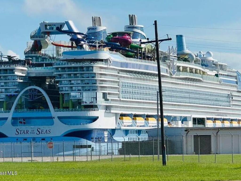 299 Chandler Street, Cape Canaveral, FL 32920