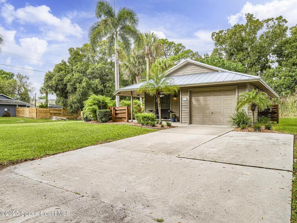 2103 31st Avenue, Vero Beach, FL 32960