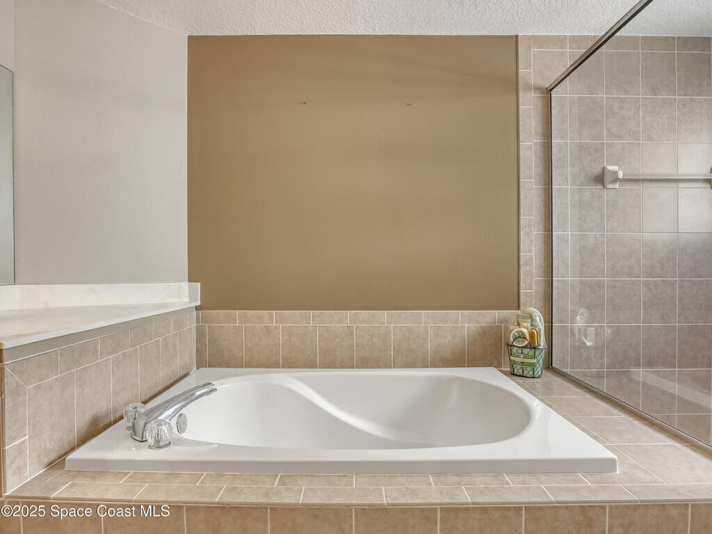 110 Warsteiner Way, Melbourne Beach, FL 32951