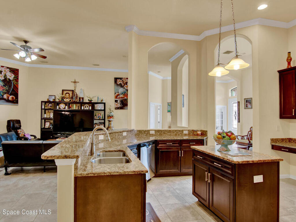 900 Hall Road, Malabar, FL 32950