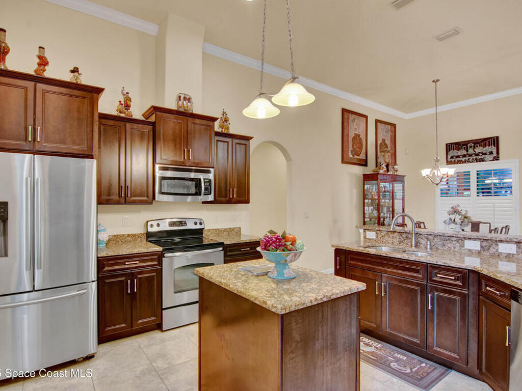 900 Hall Road, Malabar, FL 32950