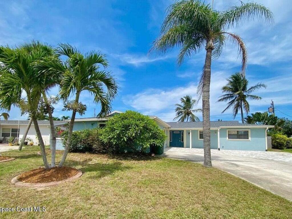 918 Bluewater Drive, Indian Harbour Beach, FL 32937