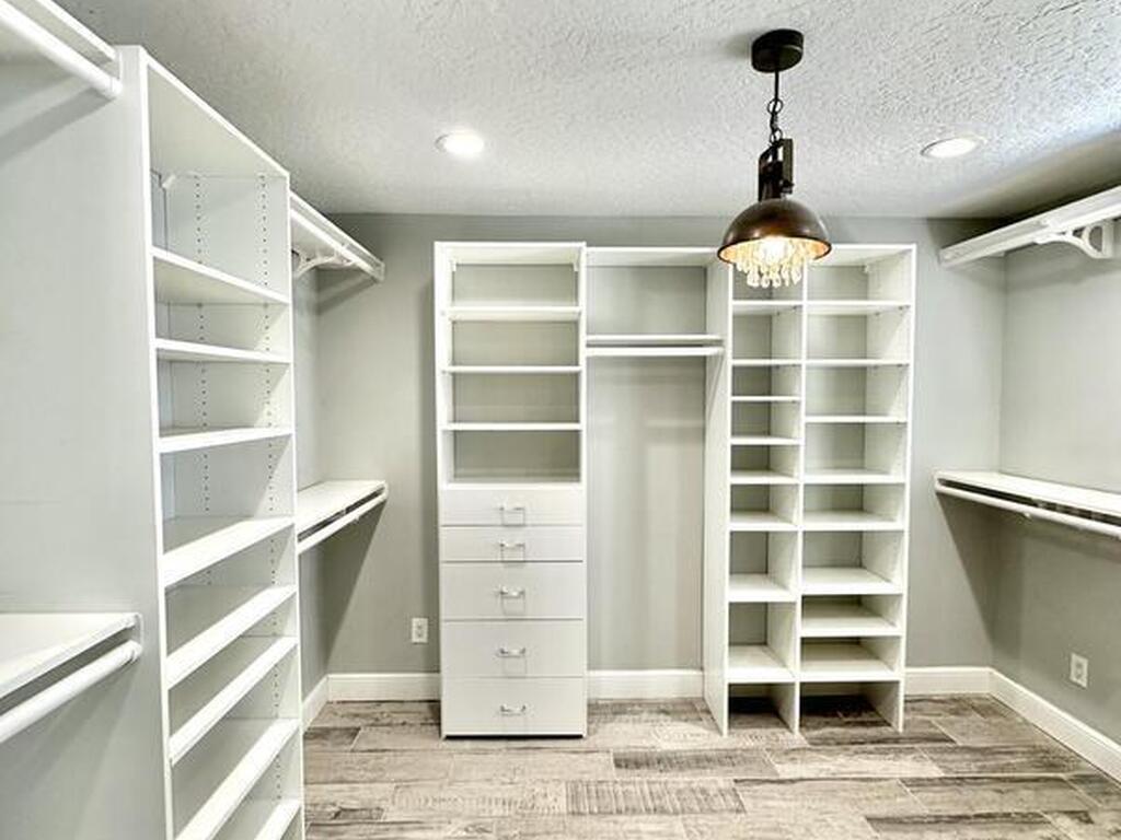 918 Bluewater Drive, Indian Harbour Beach, FL 32937