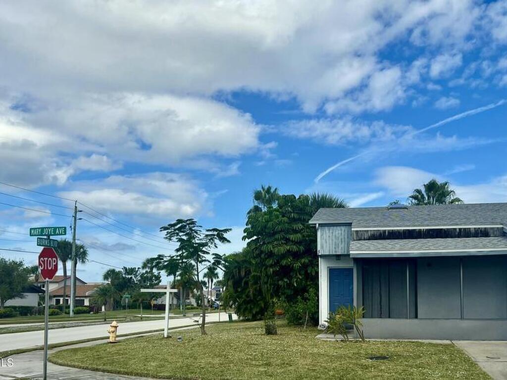 1036 Mary Joye Avenue, Indian Harbour Beach, FL 32937