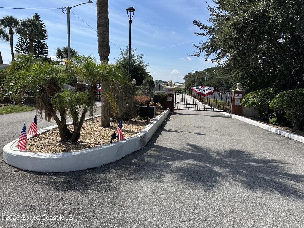 251 Patterson Road, Haines City, FL 33844