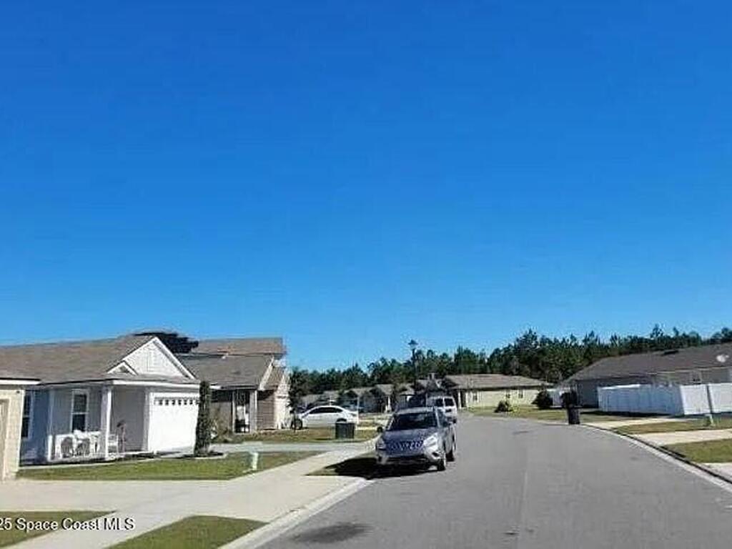 6104 Bucking Bronco Drive, Jacksonville, FL 32244