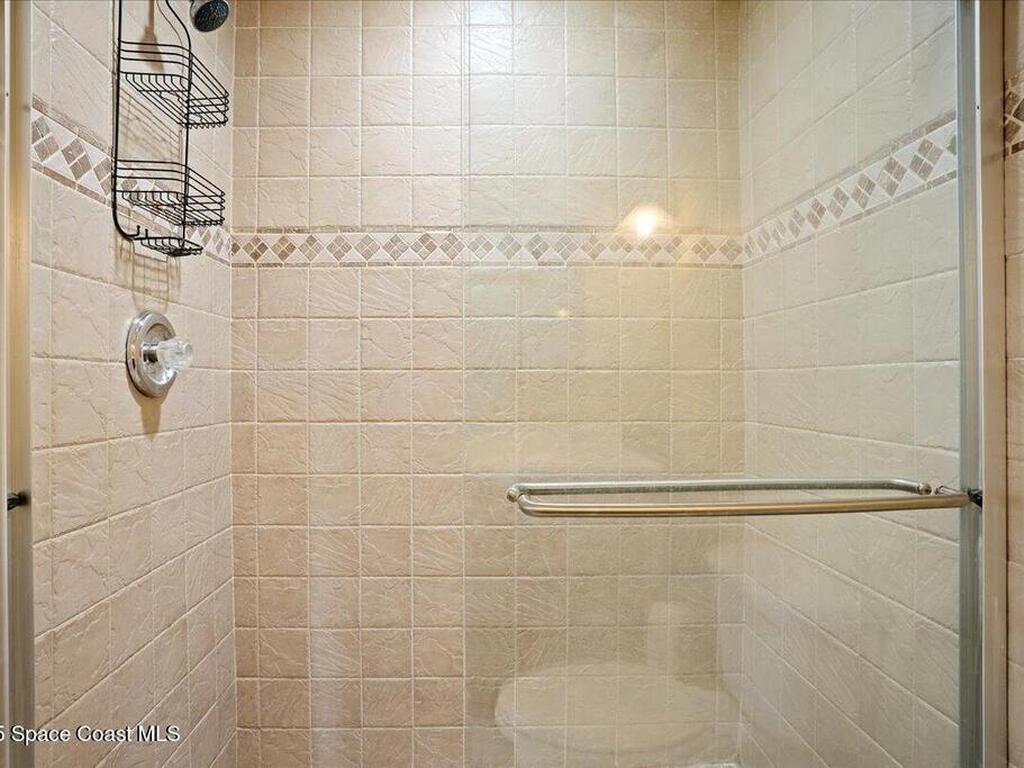 1845 Robalo Drive, Vero Beach, FL 32960