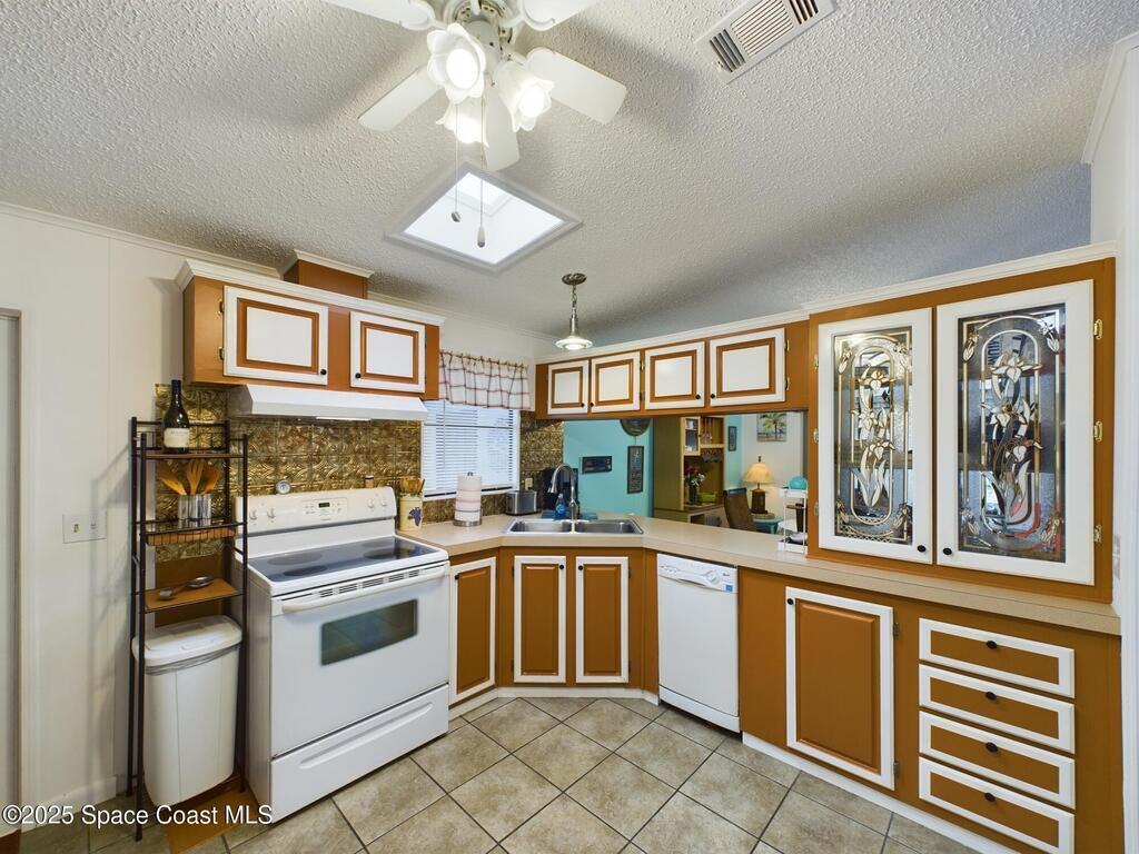 6183 97th Street, Sebastian, FL 32958