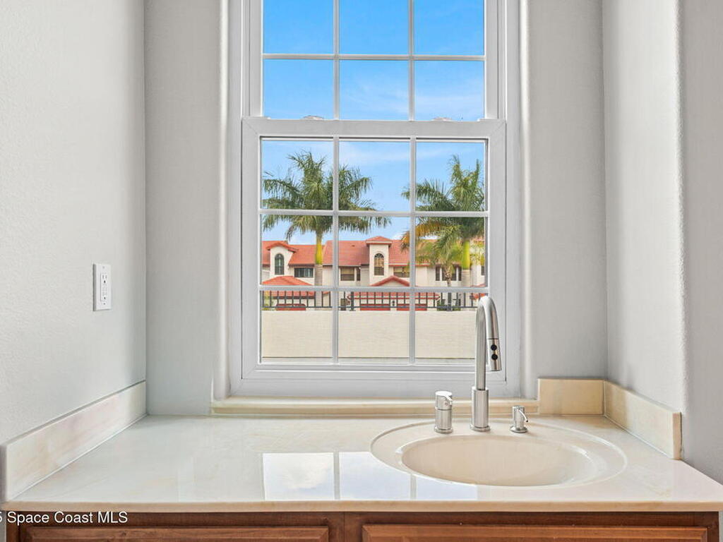 2593 Sykes Creek Drive, Merritt Island, FL 32953