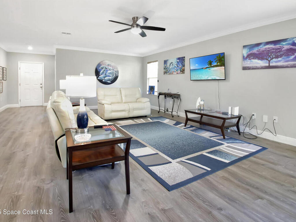 852 Jordan Avenue, Sebastian, FL 32958