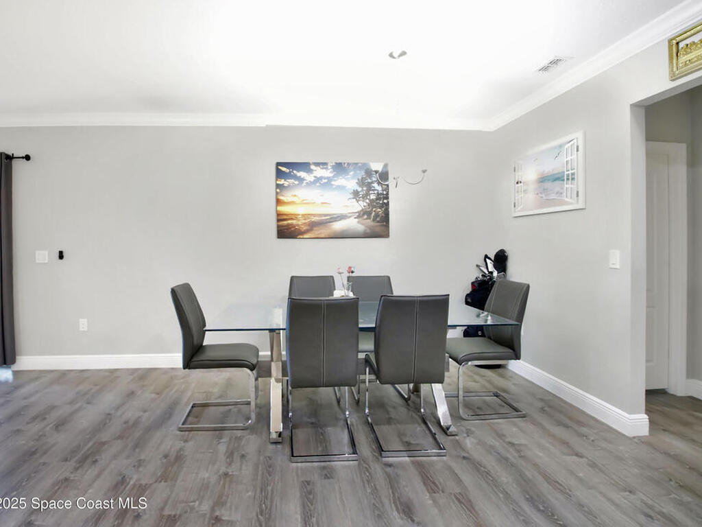 852 Jordan Avenue, Sebastian, FL 32958