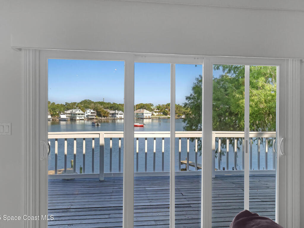 940 W Whitmire Drive, Melbourne, FL 32935