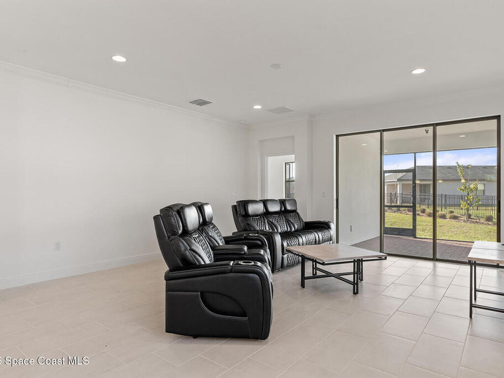 3168 Songbird Circle, Harmony, FL 34773