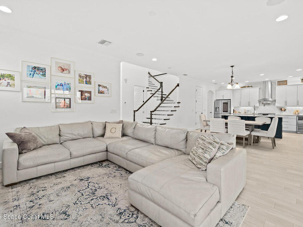 3233 Casare Drive, Melbourne, FL 32940