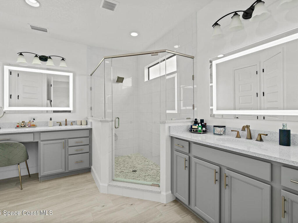 3233 Casare Drive, Melbourne, FL 32940