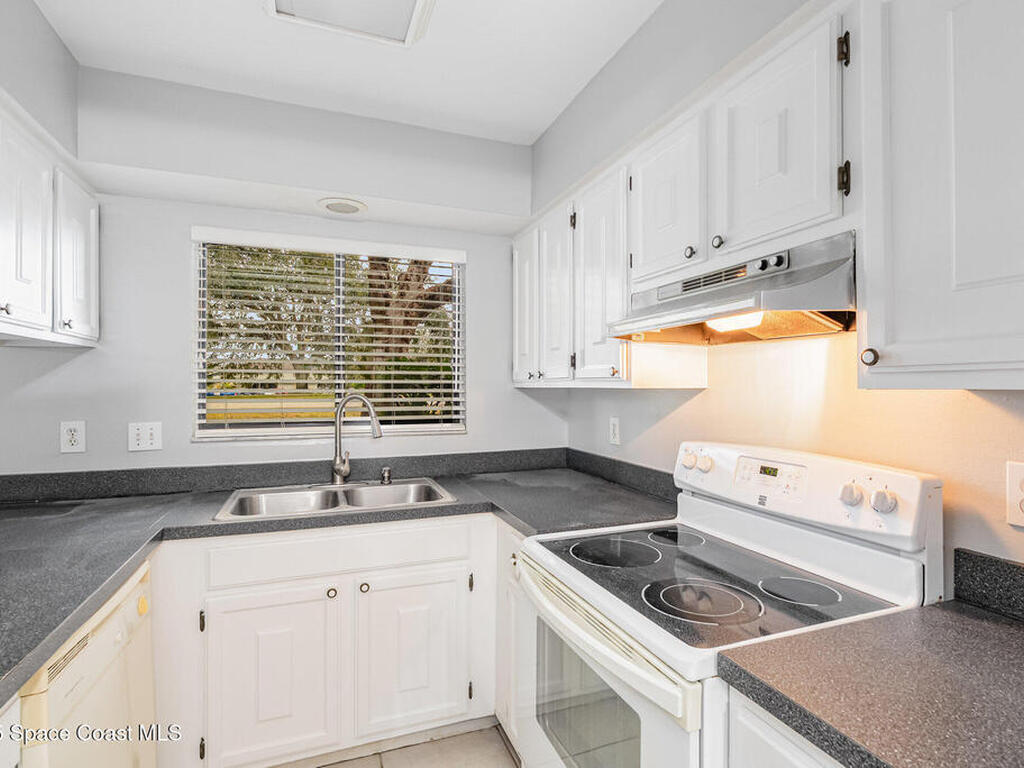 1746 S Park Avenue, Titusville, FL 32780