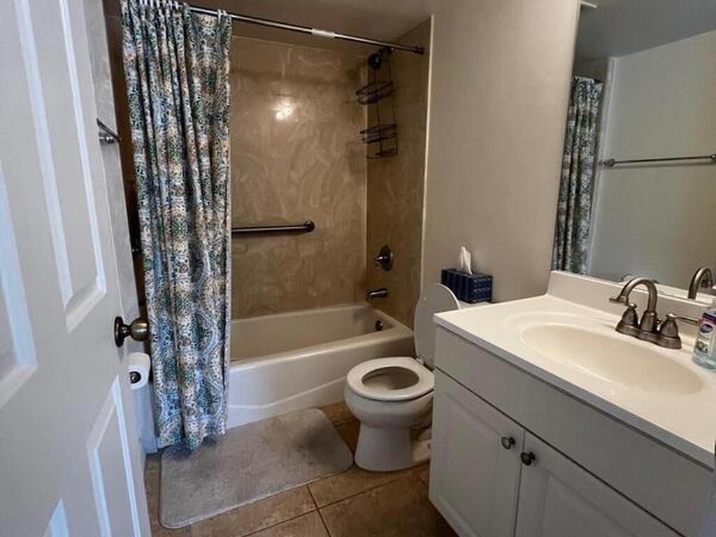 11195 Roseland Road, Sebastian, FL 32958