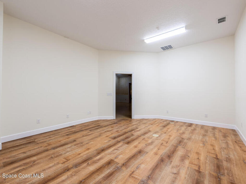 5430 Amy Way, Mims, FL 32754