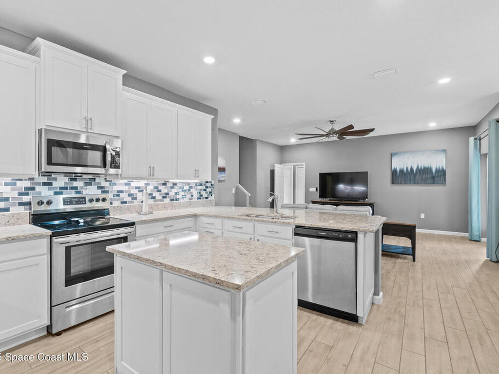 3590 Salt Marsh Circle, West Melbourne, FL 32904