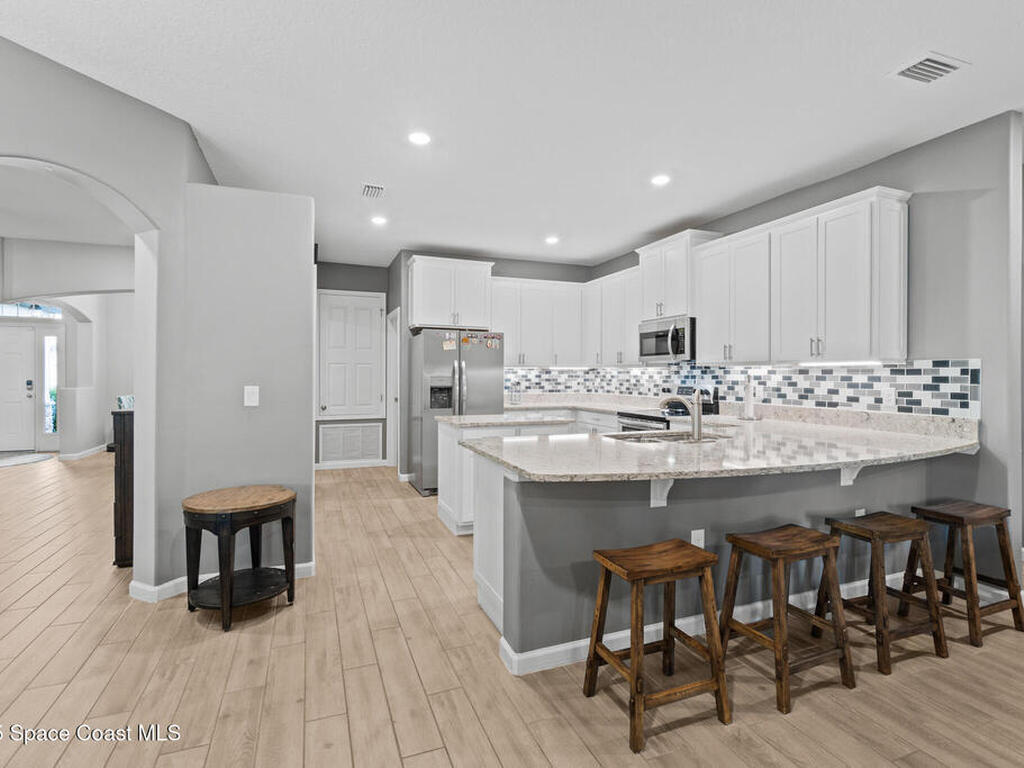 3590 Salt Marsh Circle, West Melbourne, FL 32904