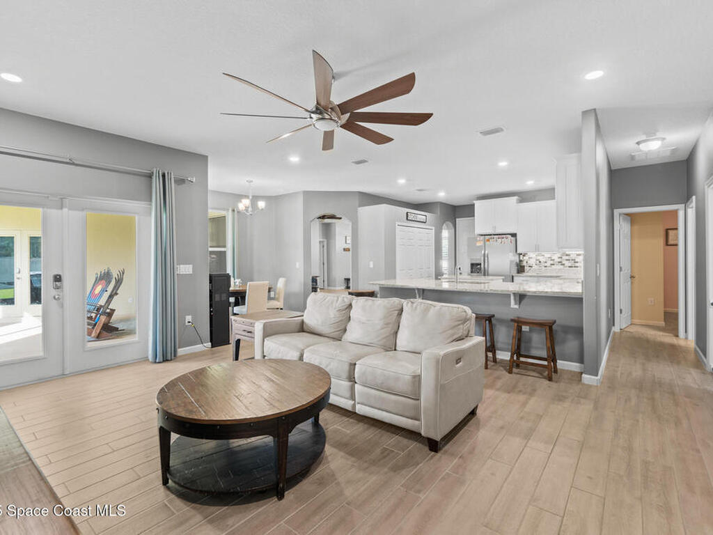 3590 Salt Marsh Circle, West Melbourne, FL 32904