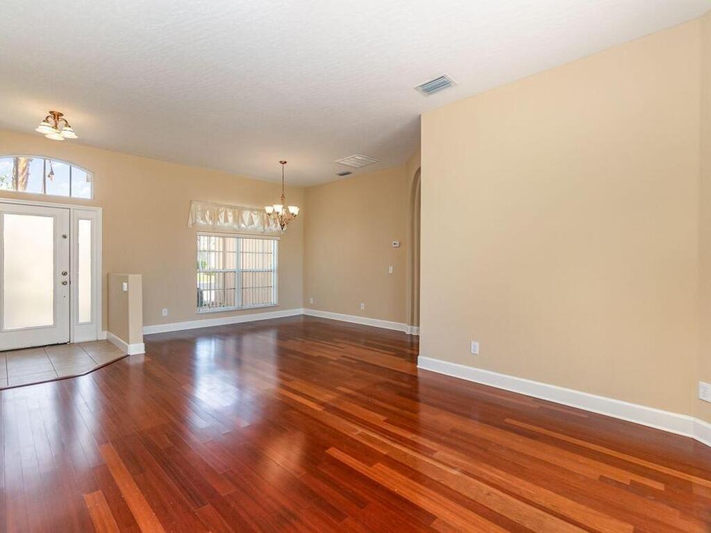 611 Oceanside Boulevard, Melbourne, FL 32903