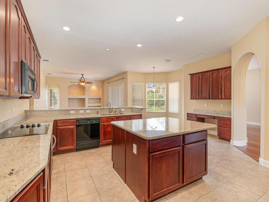 611 Oceanside Boulevard, Melbourne, FL 32903