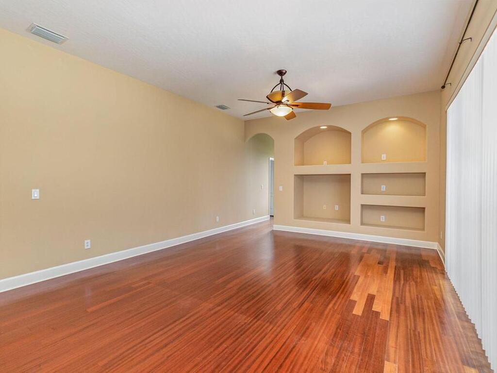 611 Oceanside Boulevard, Melbourne, FL 32903