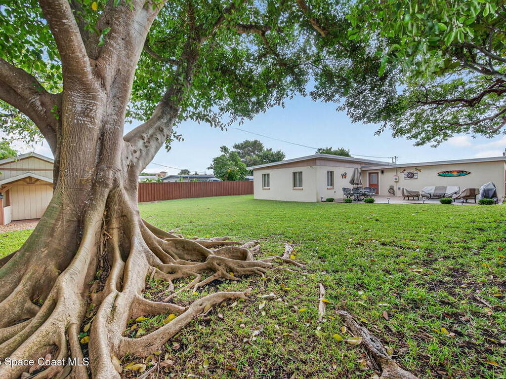 104 Roosevelt Avenue, Cocoa Beach, FL 32931