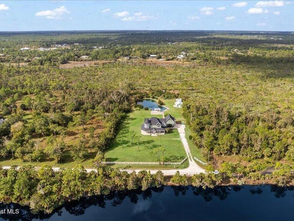 3190 Leghorn Road, Malabar, FL 32950