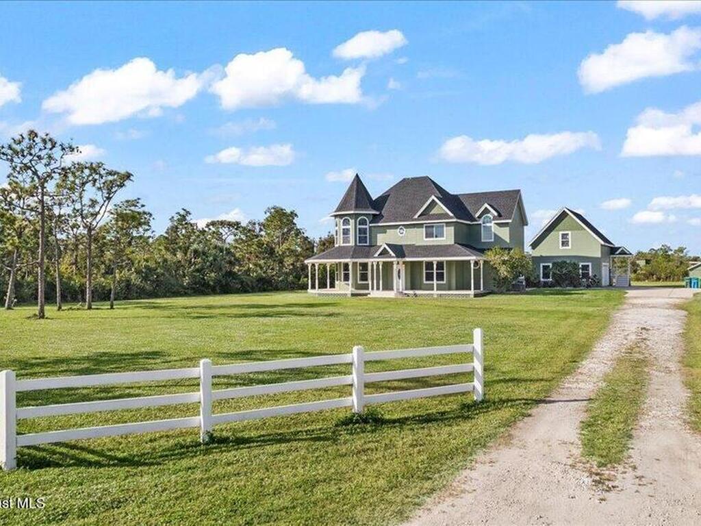 3190 Leghorn Road, Malabar, FL 32950