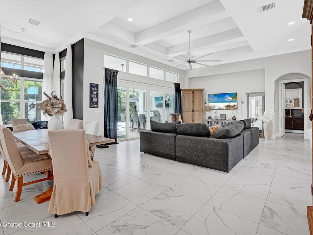 461 Jacqueline Way, Vero Beach, FL 32968