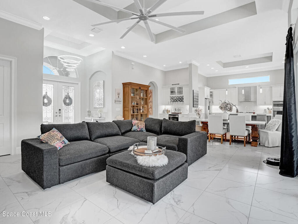 461 Jacqueline Way, Vero Beach, FL 32968