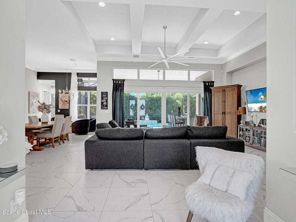 461 Jacqueline Way, Vero Beach, FL 32968