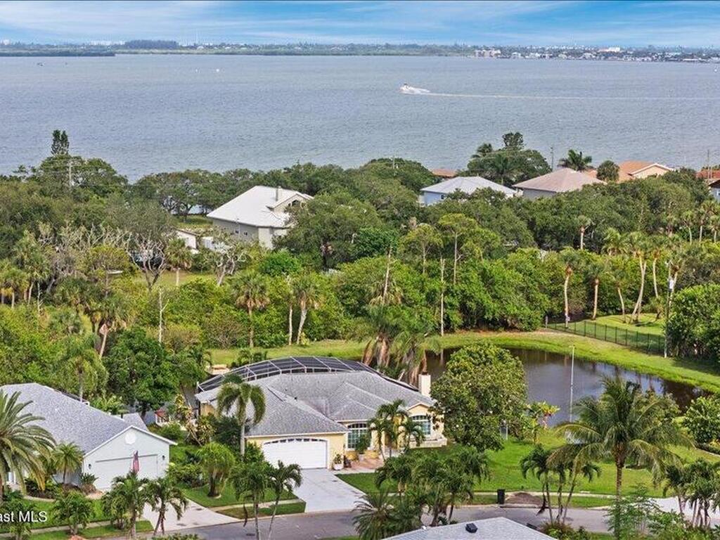 990 Harbor Pines Drive, Merritt Island, FL 32952