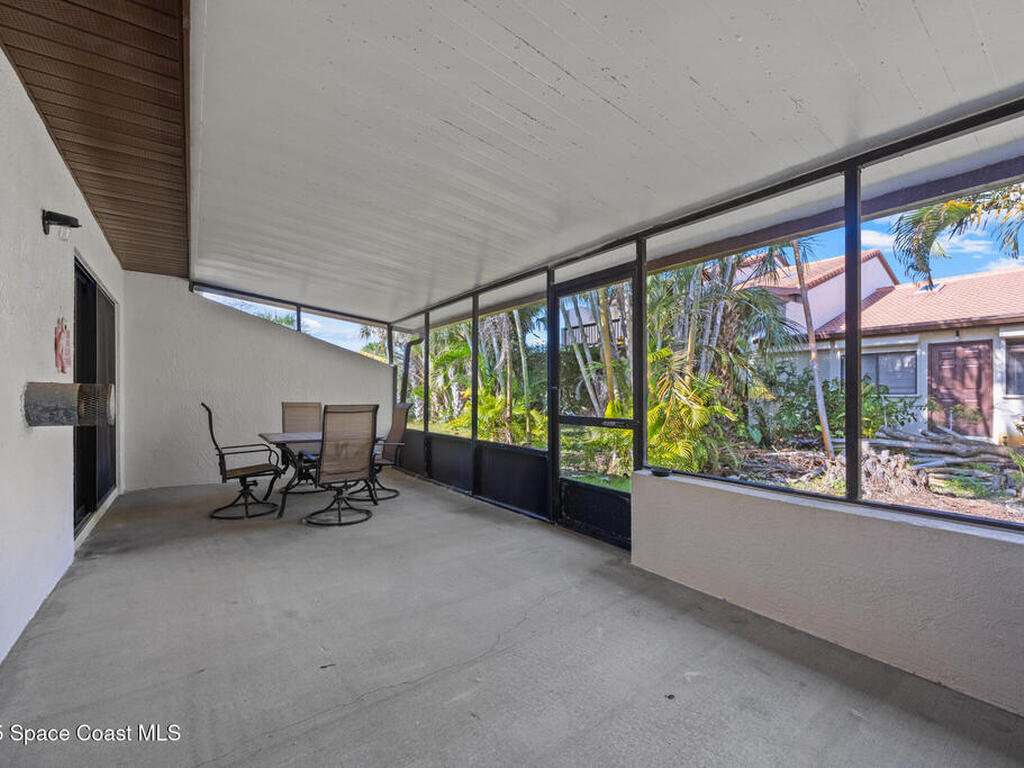 2204 Parkside Place, Indian Harbour Beach, FL 32937