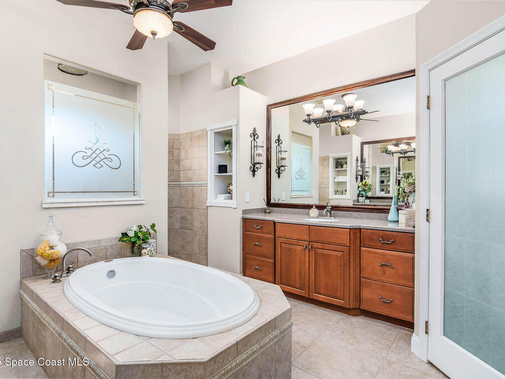 6115 Anello Drive, Melbourne, FL 32940