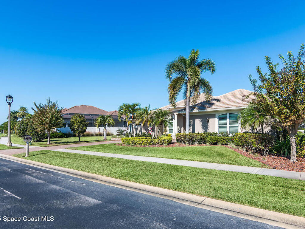 6115 Anello Drive, Melbourne, FL 32940