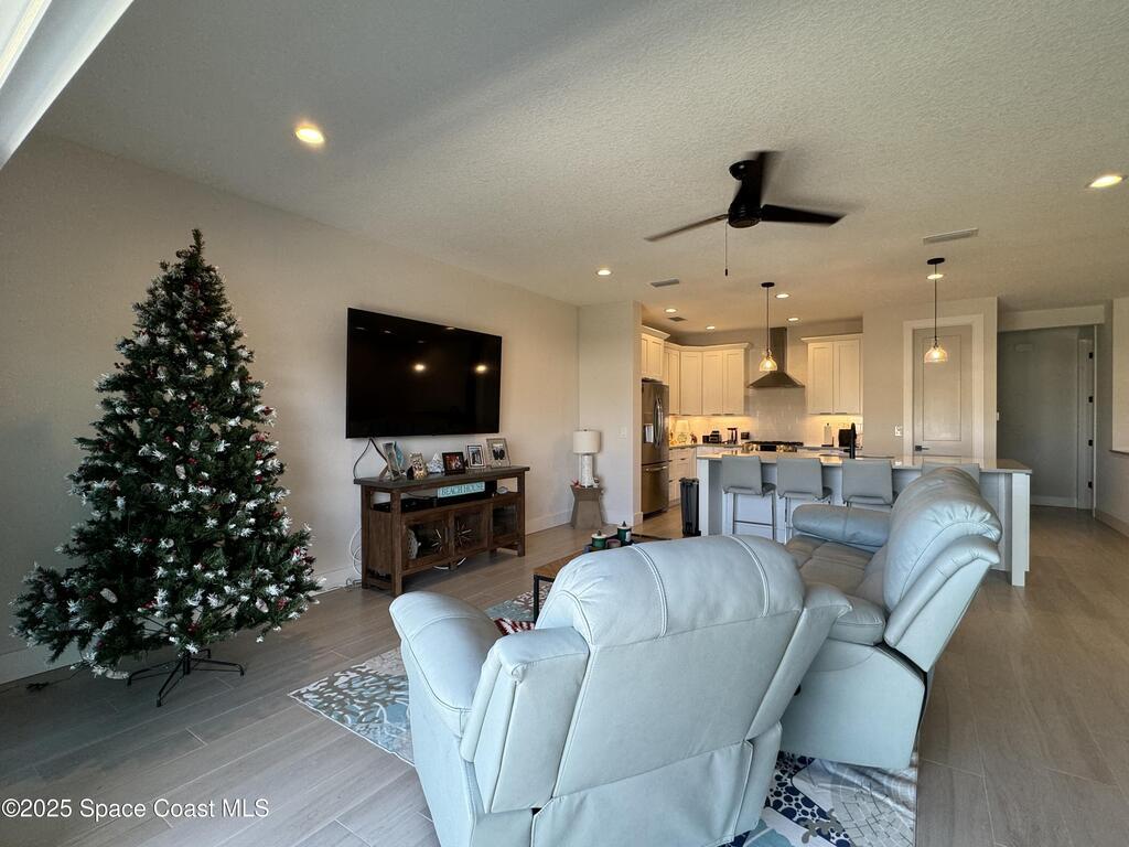 223 6th Avenue, Indialantic, FL 32903