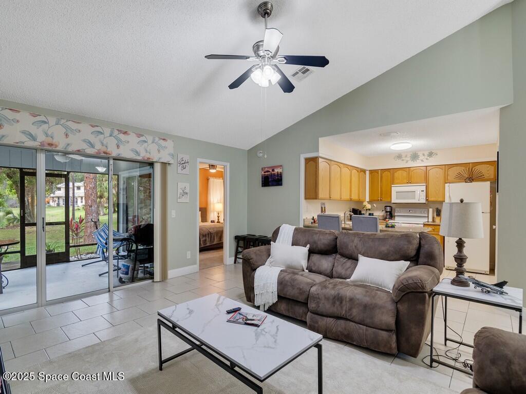 2020 Vero South Circle, Vero Beach, FL 32962