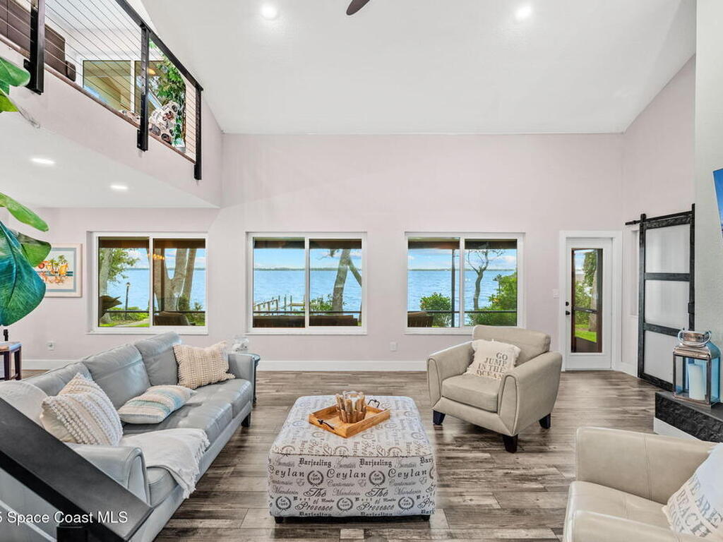 1379 Rose Court, Melbourne, FL 32935