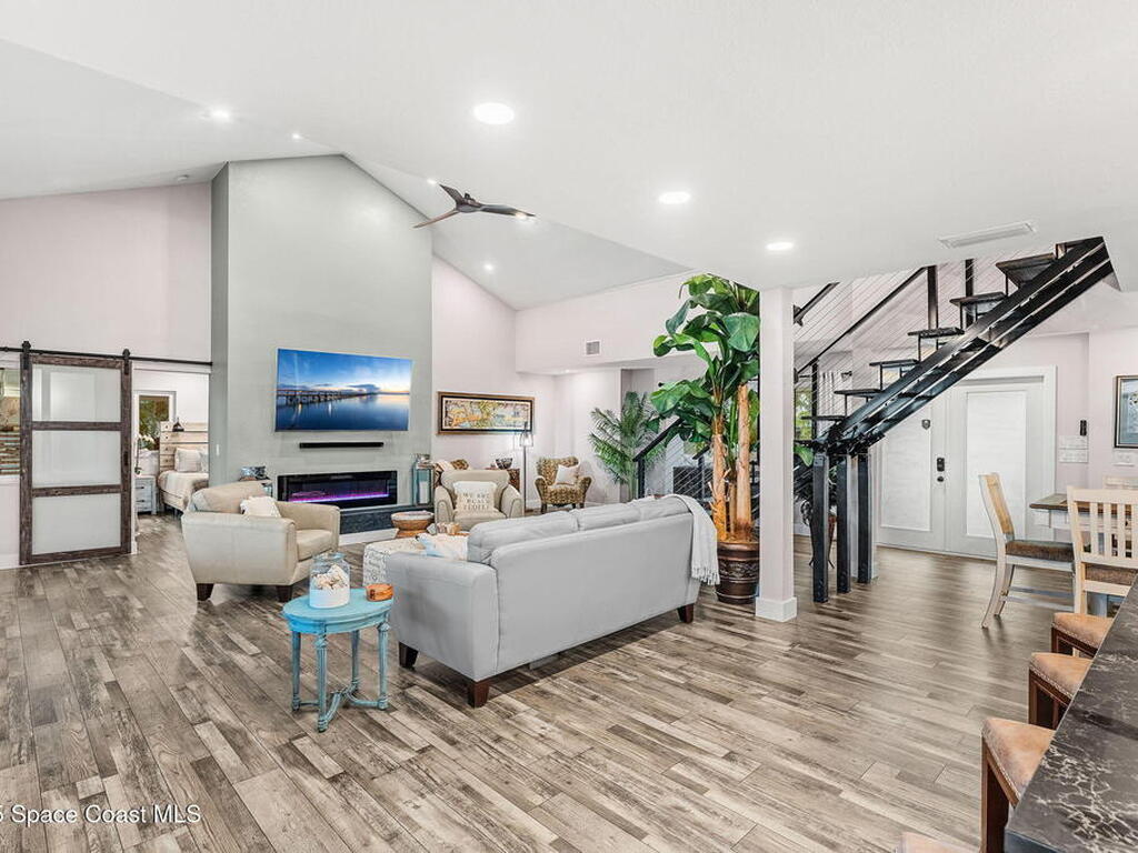 1379 Rose Court, Melbourne, FL 32935