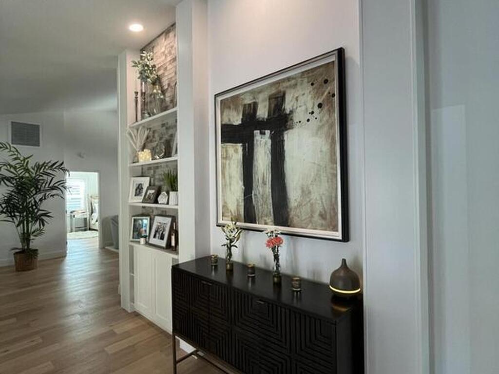 588 Peregrine Drive, Indialantic, FL 32903