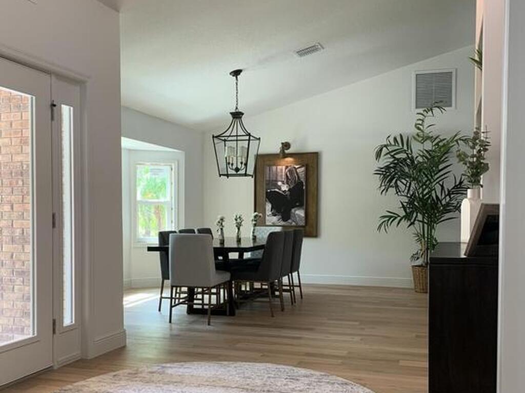 588 Peregrine Drive, Indialantic, FL 32903