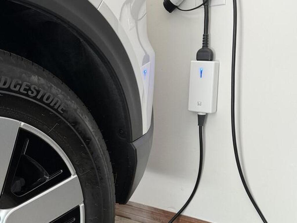 588 Peregrine Drive, Indialantic, FL 32903