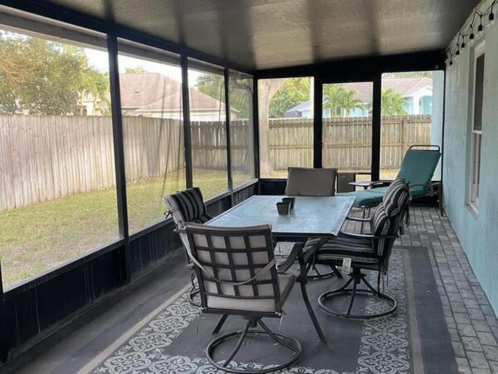 2001 Sierra Street, Melbourne, FL 32935