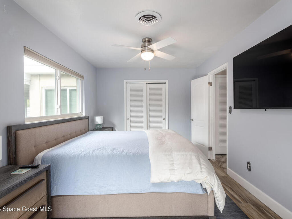 33 W Melbourne Avenue, Melbourne, FL 32901