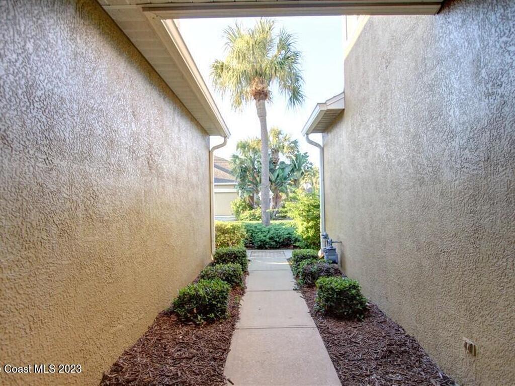 264 Intrepid Way, Indialantic, FL 32903