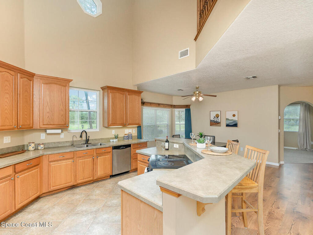 2885 Foxglove Avenue, Palm Bay, FL 32908